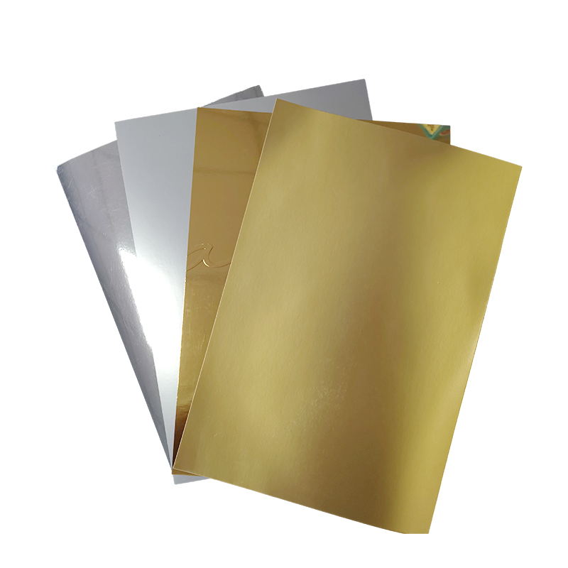Kartong av aluminiumfolie